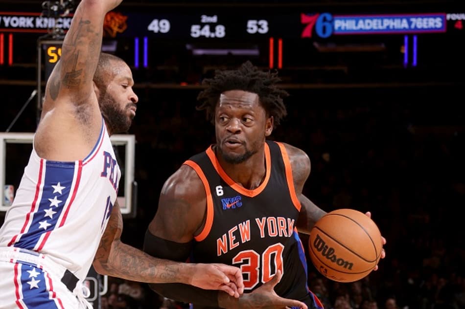 Julius Randle comanda virada e Knicks vence 76ers