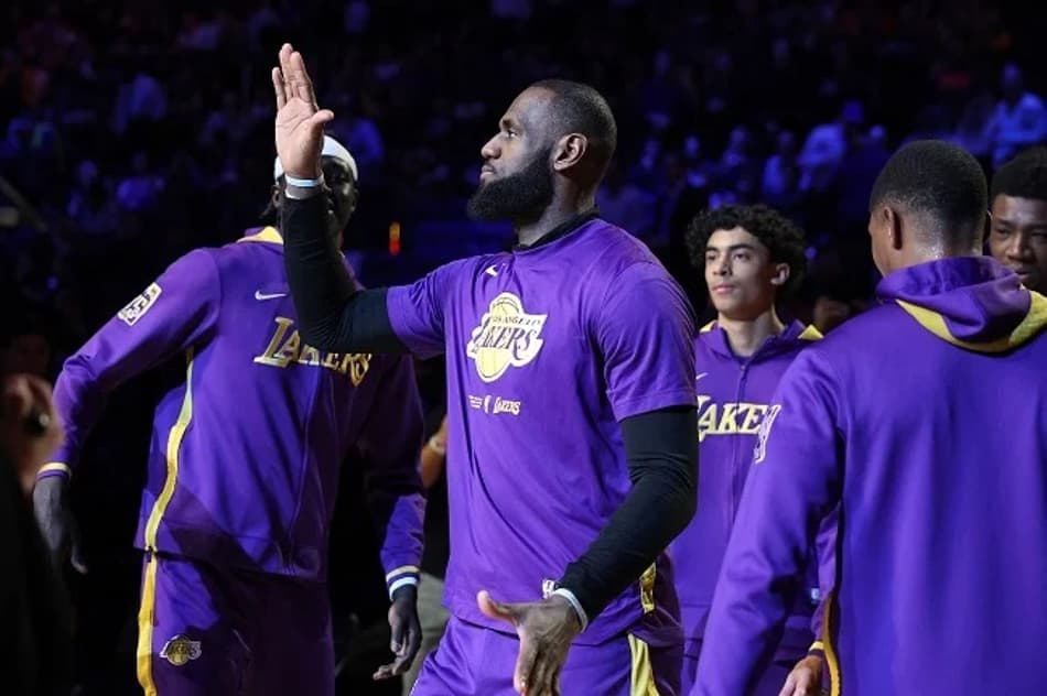 Lakers tem lista de jogadores como alvo na trade deadline da NBA