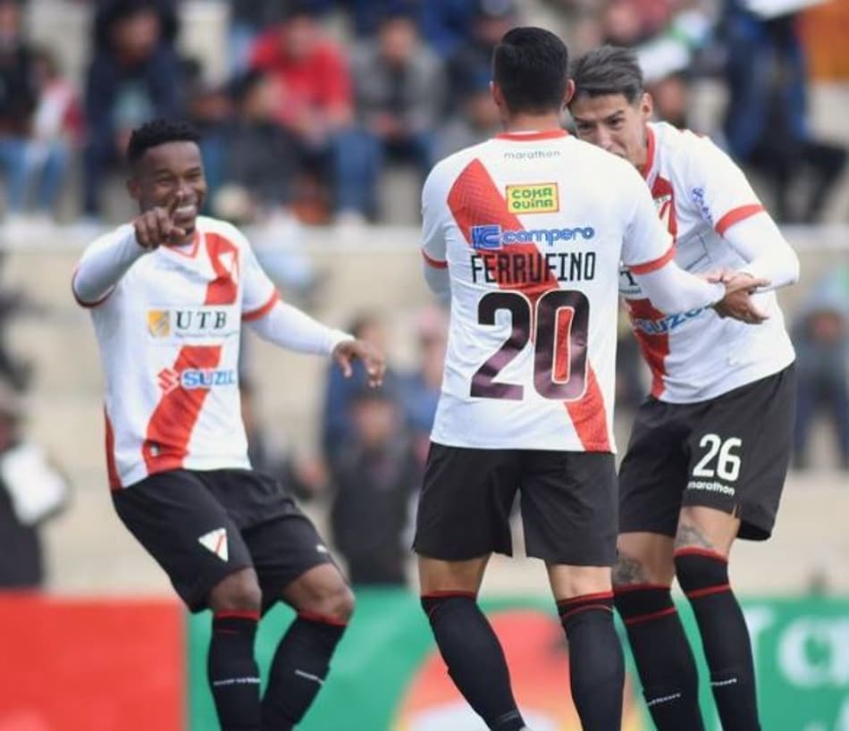 Campeonato Boliviano: Always Ready aplica goleada e assume a liderança