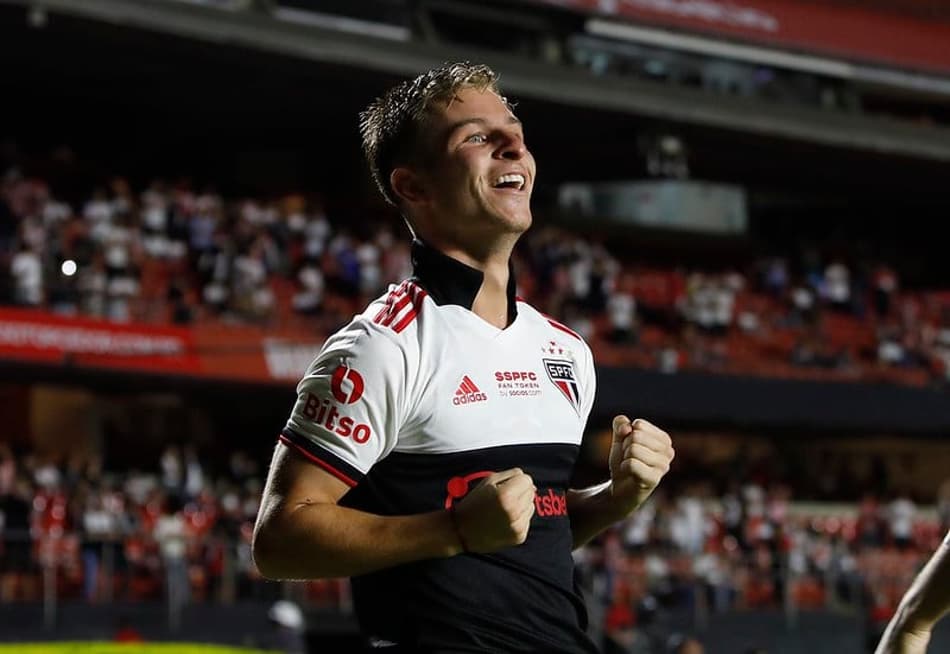 Ceni exalta Galoppo após mais um gol pelo São Paulo: ‘Vem se tornando extremamente importante’