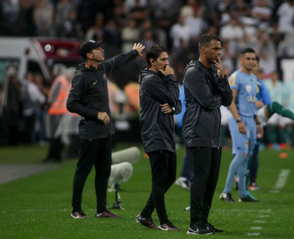 Lázaro vê Corinthians consistente e sai do clássico contra o Palmeiras com sentimento de que poderia ter vencido