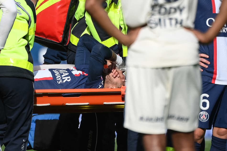 Neymar sofre nova lesão: veja imagens que detalham o drama em jogo do PSG