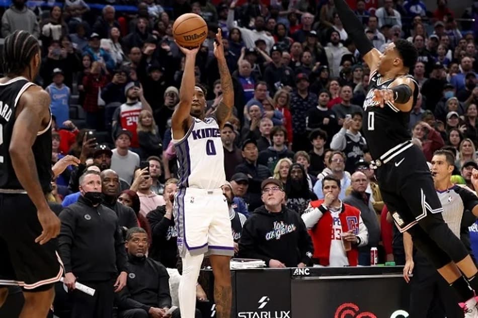 Na estreia de Russell Westbrook, Kings bate Clippers após duas prorrogações