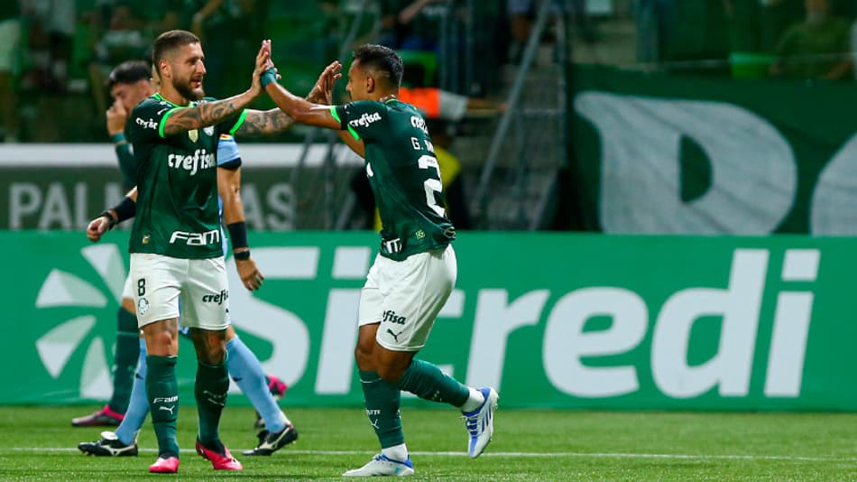 ATUAÇÕES: Defesa falha no fim, ataque sofre, mas meio-campo carrega Palmeiras em vitória
