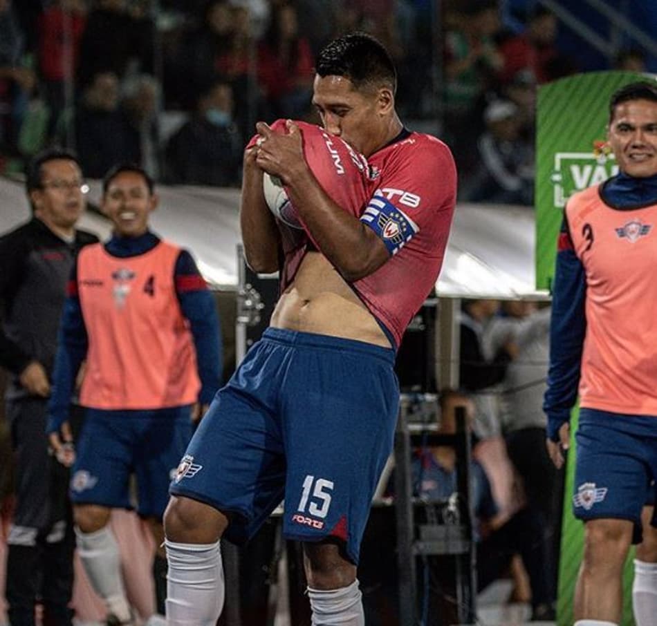 Boliviano: Jorge Wilstermann tropeça e fica na lanterna