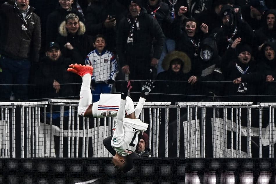VÍDEO: veja como foi o primeiro gol de Jeffinho pelo Lyon