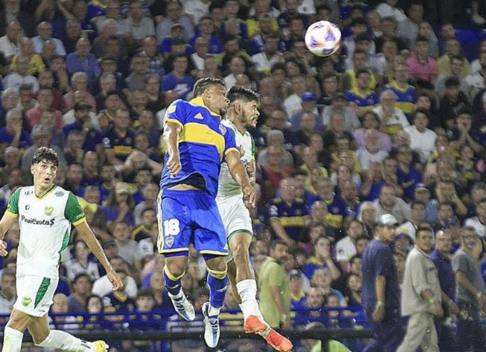 Defensa y Justicia segura Boca e assume a liderança do Argentino
