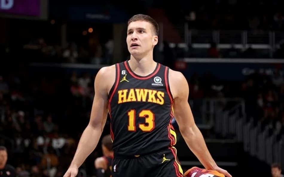 Bogdan Bogdanovic fecha extensão com Hawks