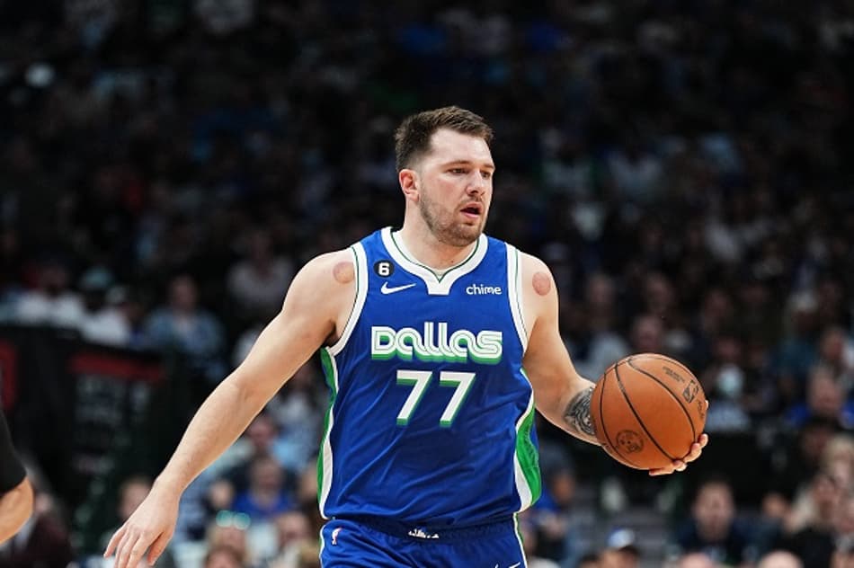 Luka Doncic, após derrota do Mavs para o Hornets: “Frustrante e não é só basquete”