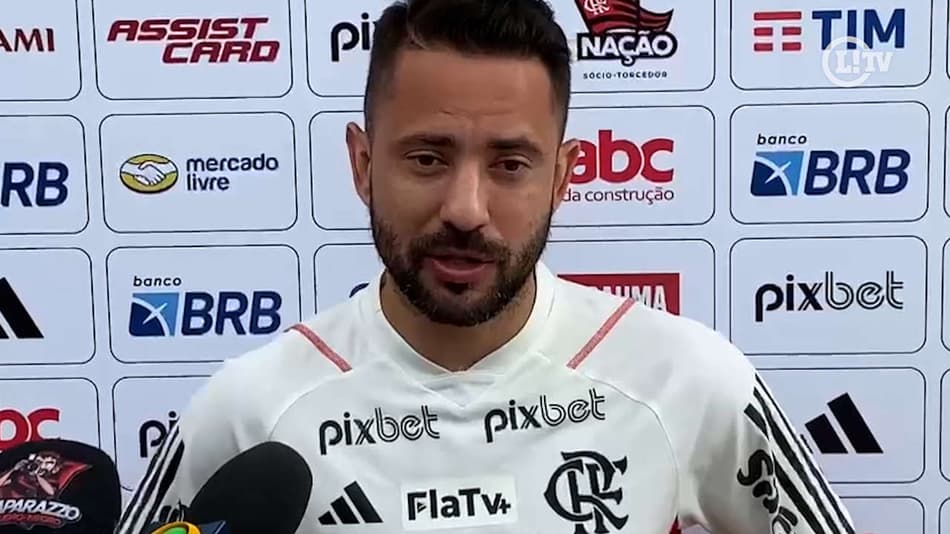 VÍDEO: Meia do Flamengo avalia missão de substituir Arrascaeta e revela pedidos de Vítor Pereira