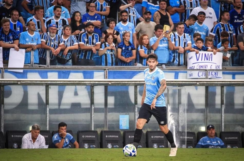 De volta após amistoso, Villasanti deve ser titular pelo Grêmio contra o Caxias