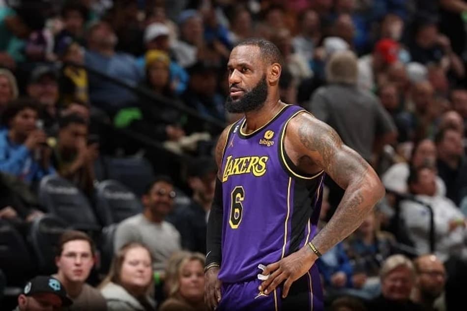 Para salvar a temporada do Lakers, LeBron James perdeu 5kg, aponta comentarista