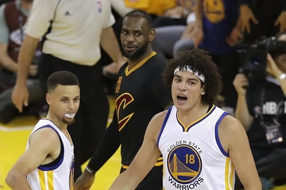 No Bola da Vez, Anderson Varejão fala das diferenças sobre LeBron James e Stephen Curry
