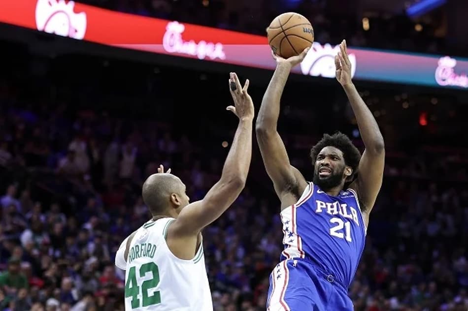 Joel Embiid revela como aprendeu basquete com YouTube: “Procurei pessoas brancas arremessando de três”