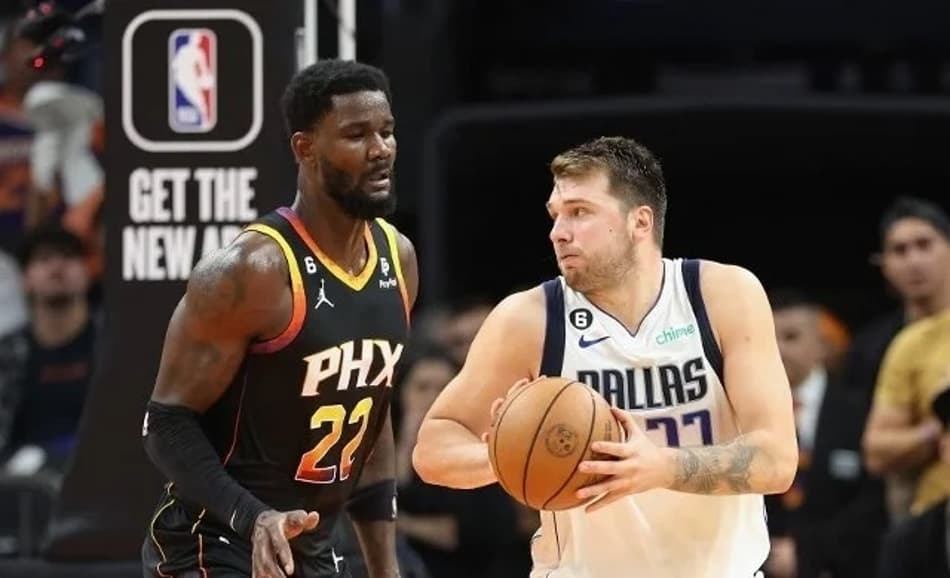 Mavericks teria planos de troca por Deandre Ayton