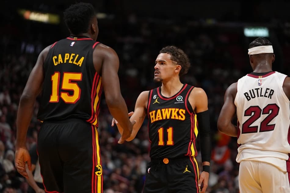 Hawks domina nos rebotes, estraga noite de Kyle Lowry e bate Heat rumo aos playoffs