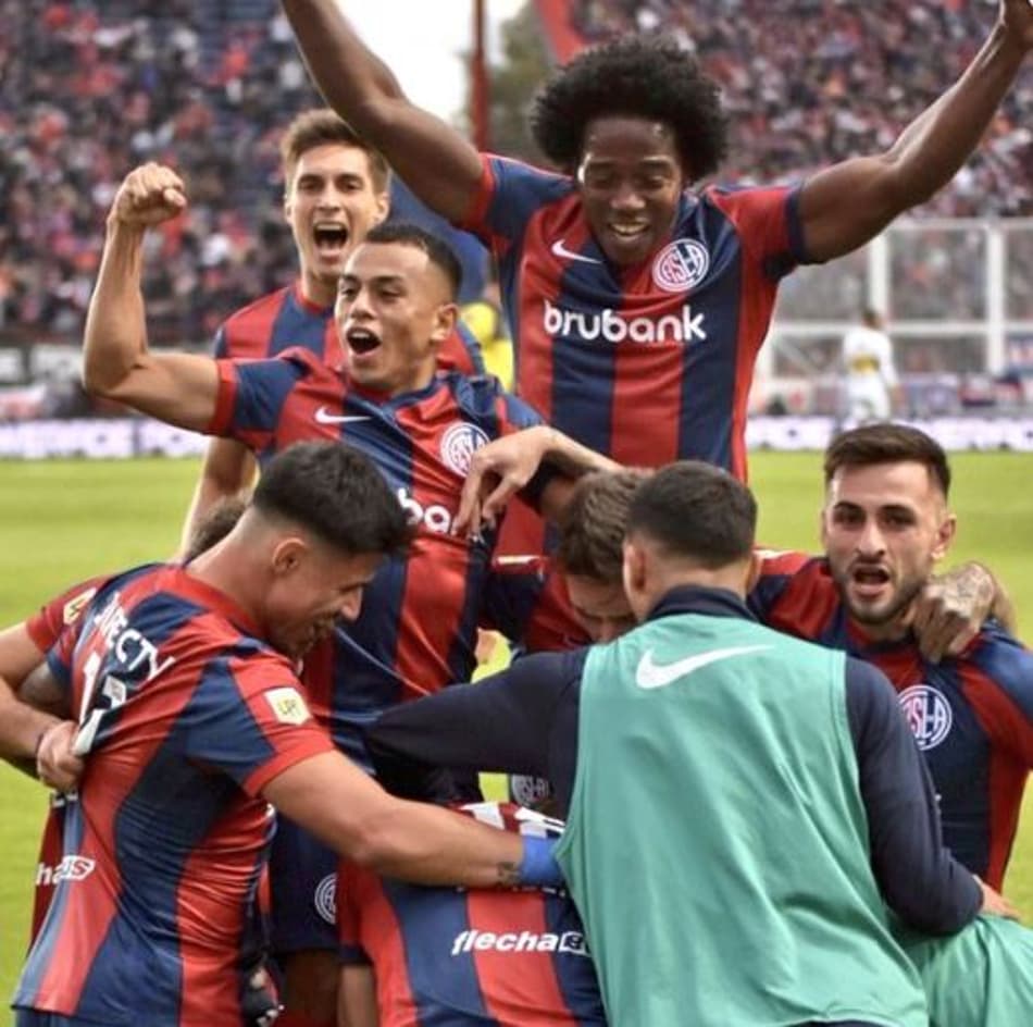 Campeonato Argentino: San Lorenzo vence e afunda Boca Jrs na crise