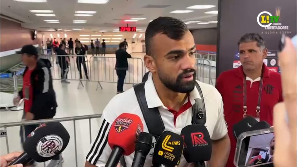 Zagueiro do Flamengo cita diferença no estilo de jogo proposto por Sampaoli e Vítor Pereira