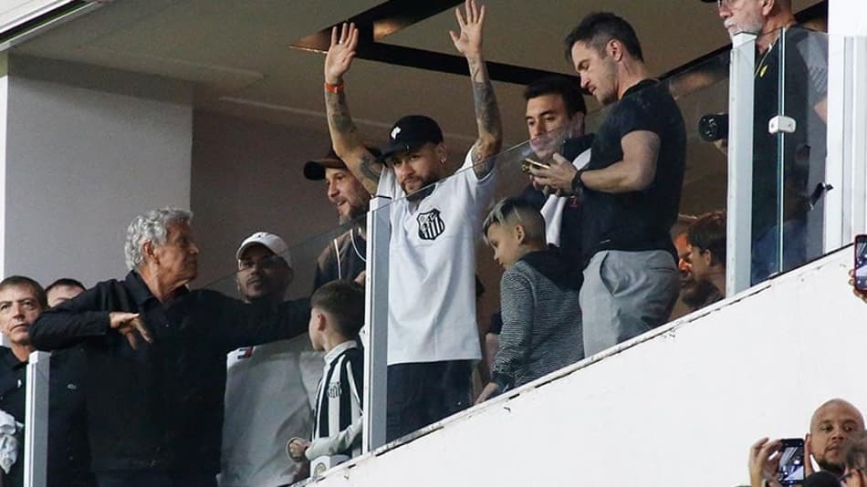 Neymar lamenta empate do Santos na Sul-Americana e se declara ao clube: ‘Um dia eu volto, já já’