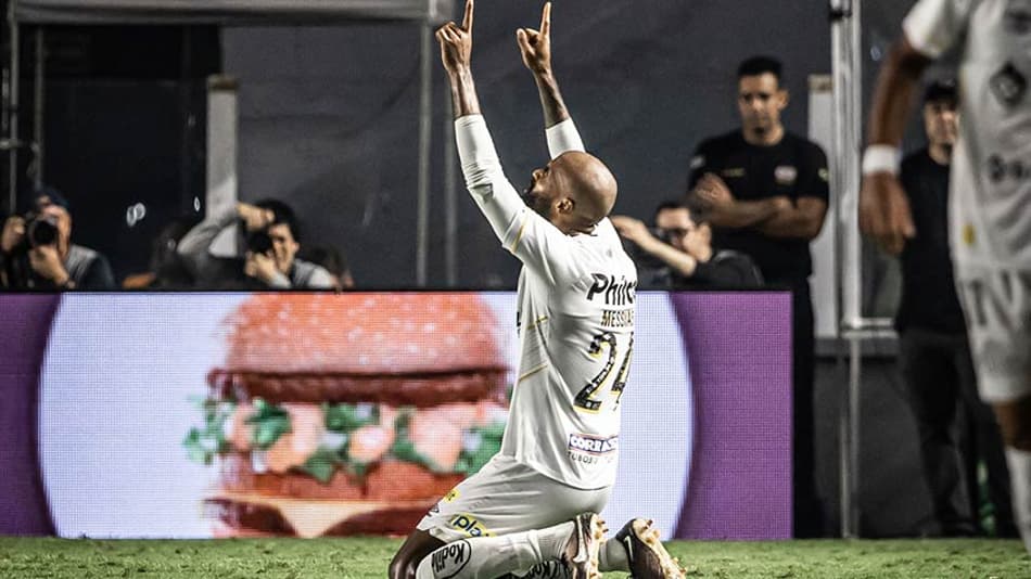 Santos derrota o Botafogo-SP e avança na Copa do Brasil em jogo só com mulheres e crianças na Vila Belmiro
