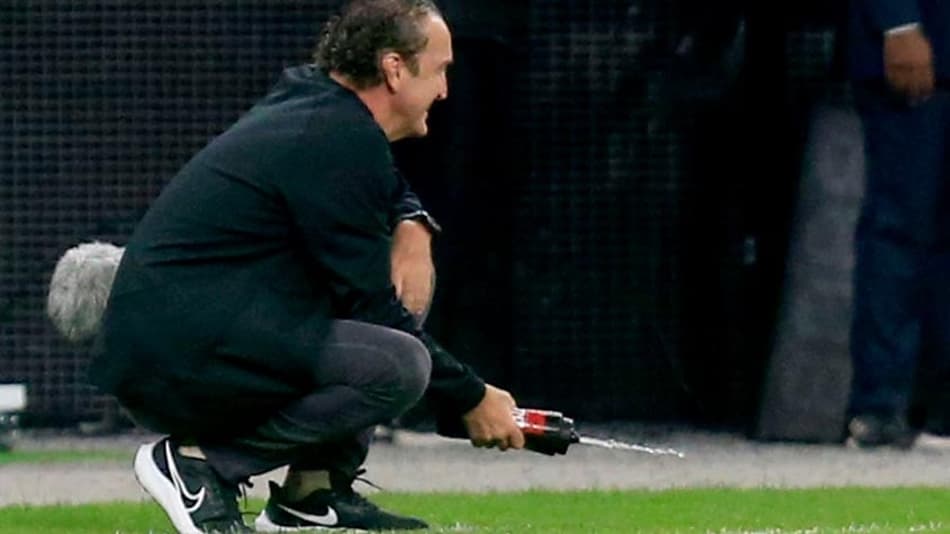 VÍDEO: Jogadores do Corinthians celebram classificação na Copa do Brasil com o técnico Cuca