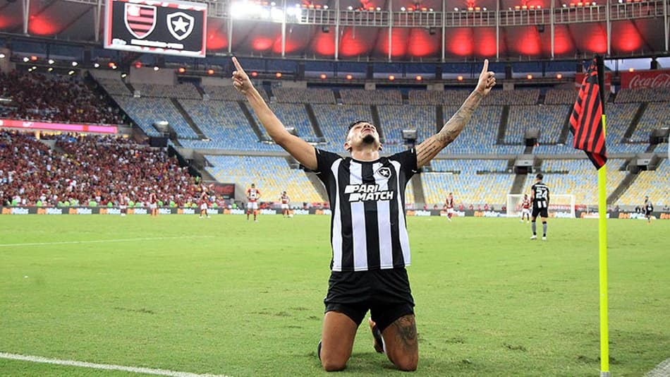 VÍDEO: veja os melhores momentos da vitória do Botafogo sobre o Flamengo pelo Brasileirão