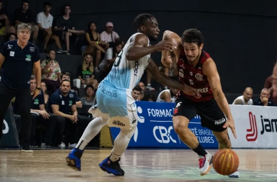 Flamengo vence o Bauru no segundo jogo das quartas de final do NBB