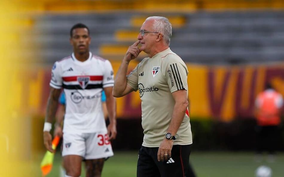 VÍDEO: Dorival vê São Paulo no caminho certo, mas reconhece dificuldades no setor ofensivo contra o Tolima: ‘Pecamos nos detalhes’