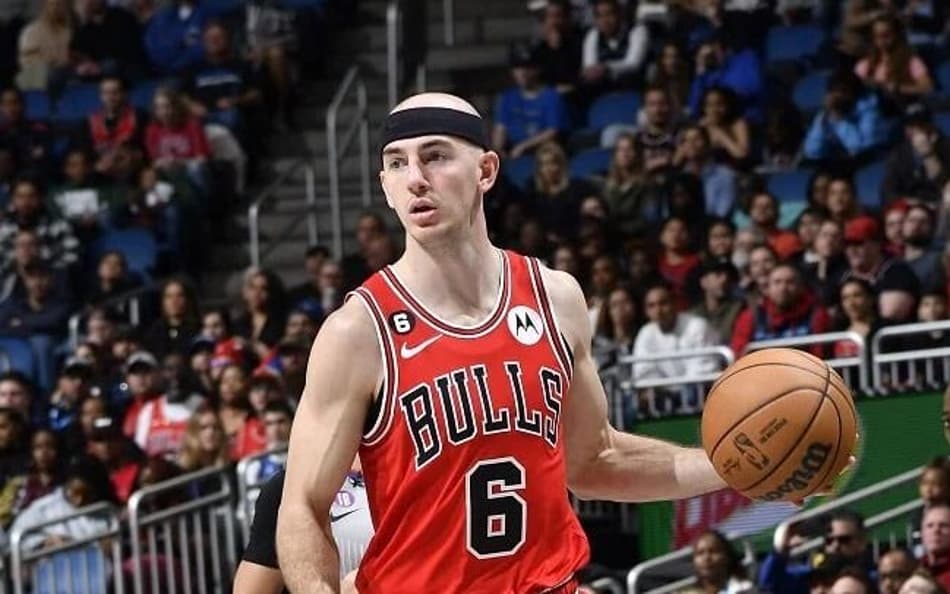 Ex-Lakers, Alex Caruso detona críticos: "Boston vence e temos 2020 de novo"