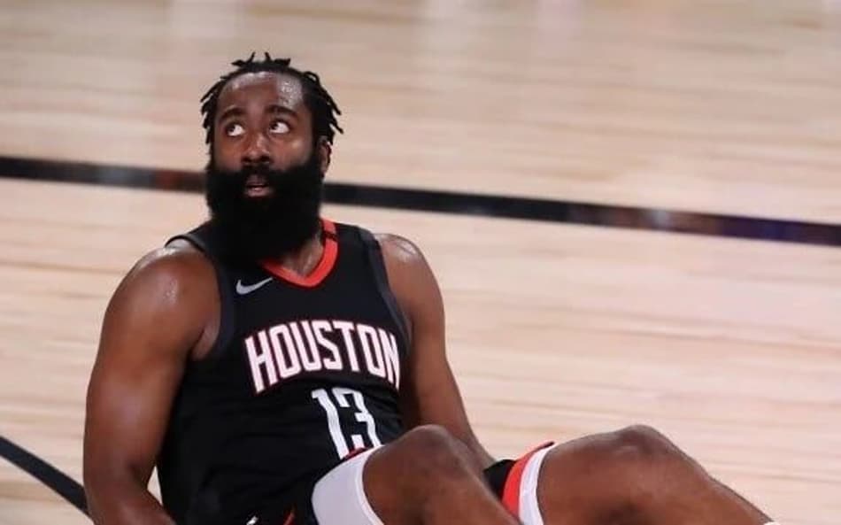 James Harden deverá acertar retorno ao Rockets