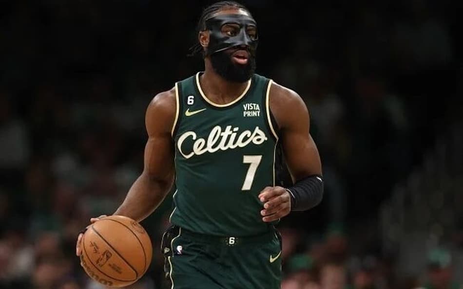 Segundo jornalista, Warriors deveria tentar troca por Jaylen Brown