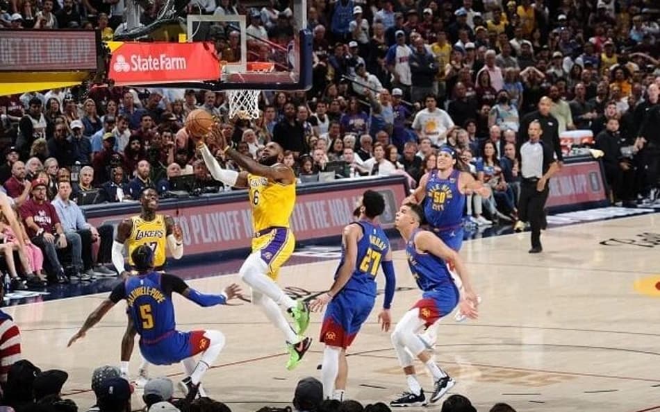 RedeTV! está perto de adquirir direitos de transmissão de jogos da NBA