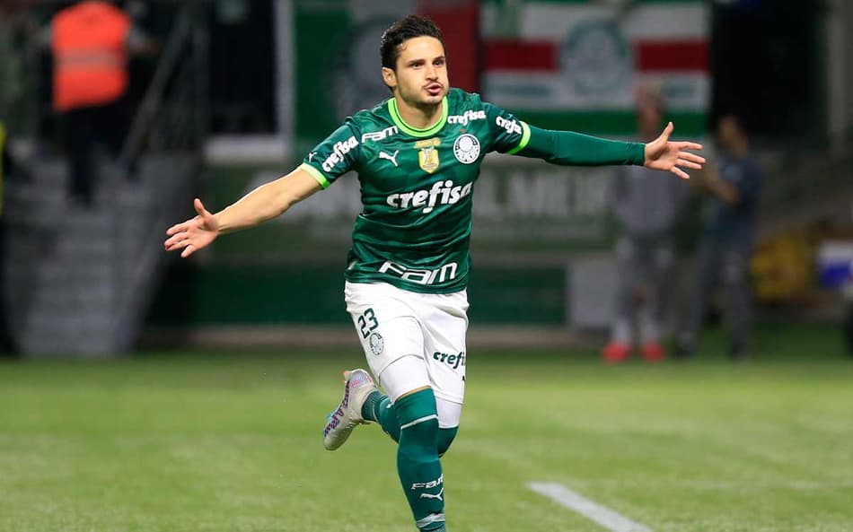 ATUAÇÕES: Veiga brilha, e Ríos desencanta em vitória do Palmeiras na Copa do Brasil