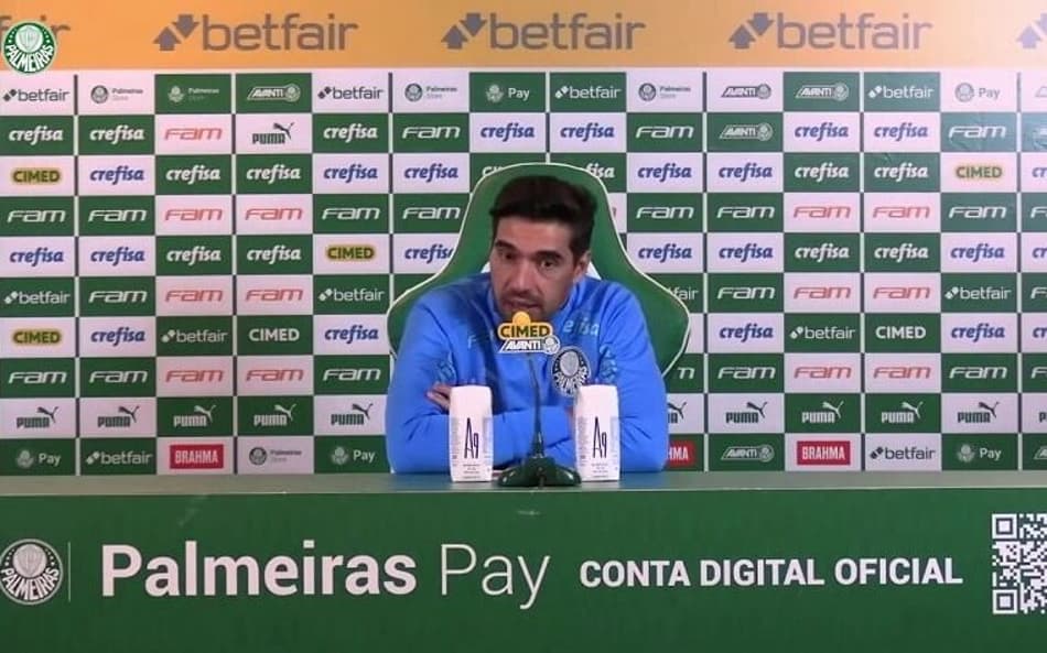VÍDEO: Abel Ferreira sobre o momento do Palmeiras: ‘Máquina é sinônimo de trabalho, é o que fazemos’