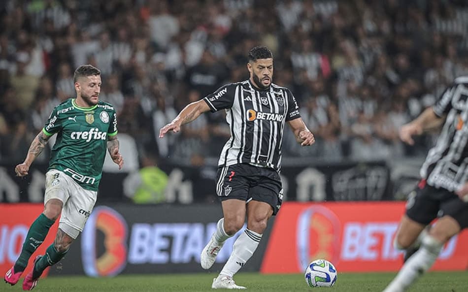 Palmeiras e Atlético-MG empatam e perdem chance de se aproximar da liderança do Brasileirão