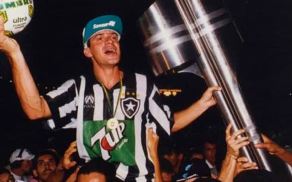 Vem aí o BBB 26: relembre ex-jogadores de futebol que já foram para realitys na TV aberta