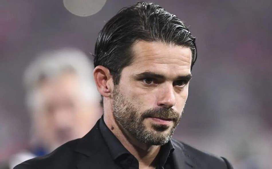 Rival do Fla, elenco do Racing toma atitude inesperada por técnico