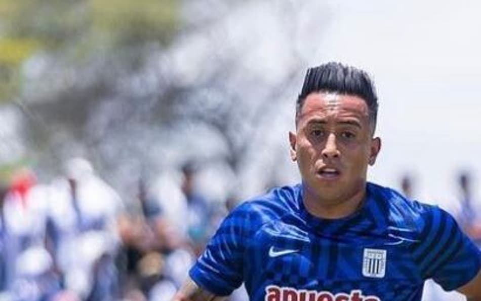 Contestado no Brasil, Cueva fatura título no Peru