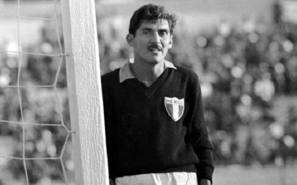 Aos 93 anos de idade, morre o ex-goleiro mexicano Antonio Carbajal