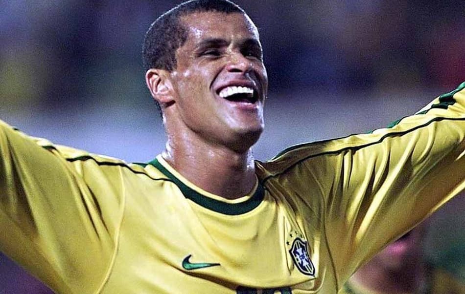 Rivaldo é cobrado por dívidas de IPTU pela Prefeitura de São Paulo
