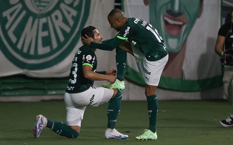 ATUAÇÕES: Veiga e Mayke são decisivos em vitória do Palmeiras diante do Grêmio