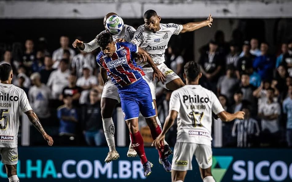 Bahia toma ao menos três gols pela quarta vez na temporada