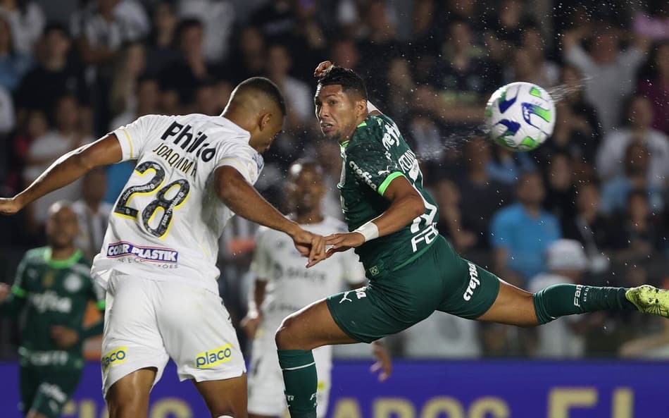 VÍDEO: Assista aos melhores lances do empate em 0 a 0 de Santos e Palmeiras pelo Brasileirão