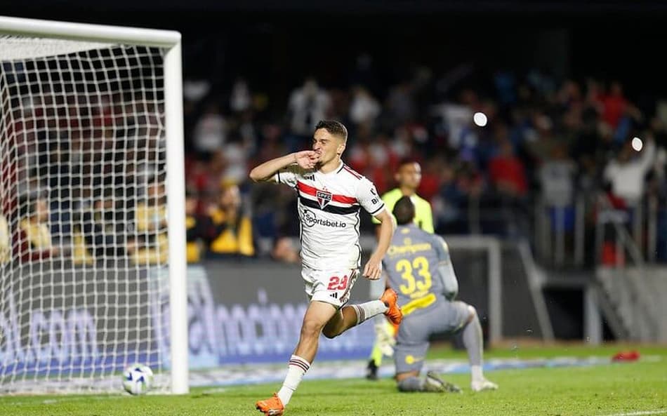Pablo Maia revela conversas com Dorival antes de cobranças de pênalti do São Paulo e destaca: ‘Precisamos reconhecer nossas falhas’