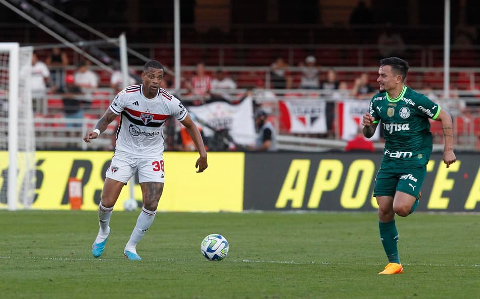 ‘Arboleda tem total confiança de todos no São Paulo’, define Caio após derrota em clássico para o Palmeiras