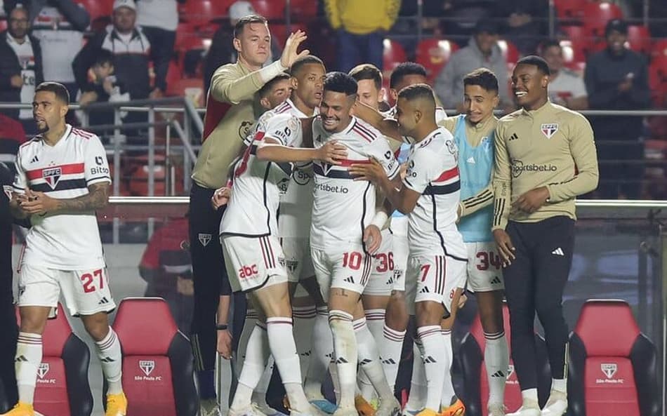 Luciano nega propostas para sair do São Paulo e dispara: ‘Aqui é minha casa’
