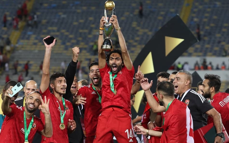 Time africano fica mais perto do Real: saiba quais são os 34 clubes do futebol mundial com mais títulos internacionais