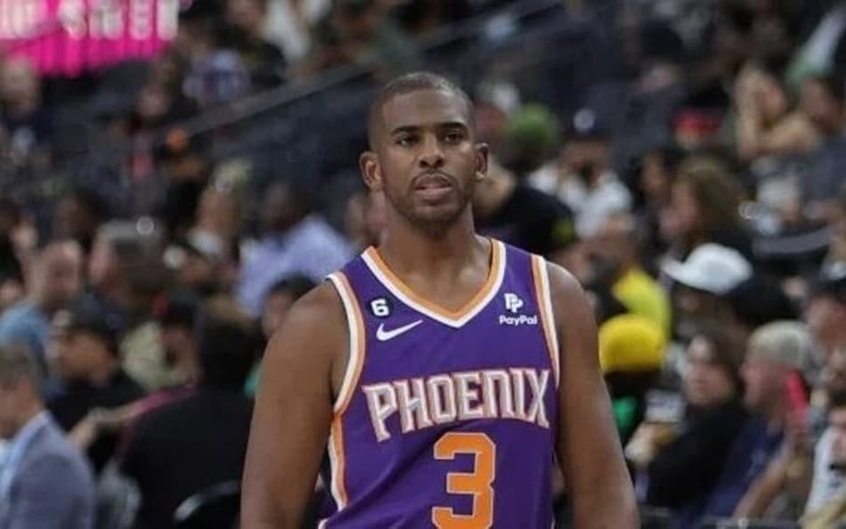 Warriors adquire Chris Paul em troca com Wizards