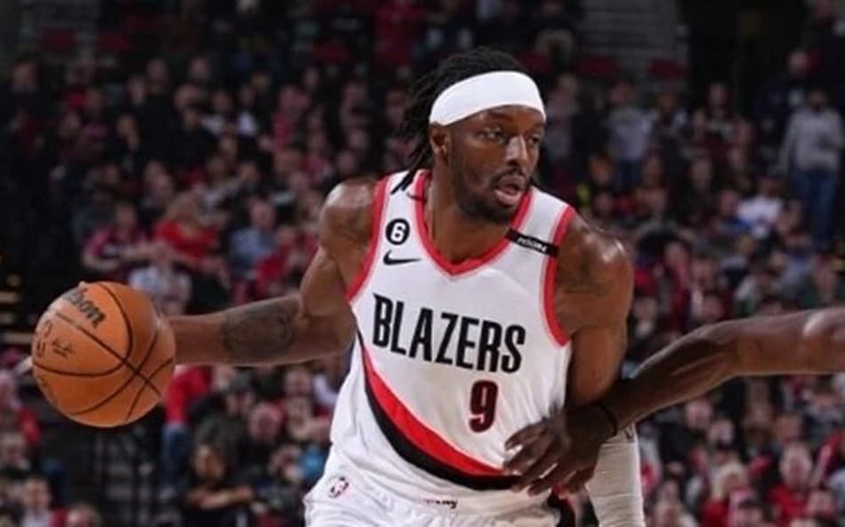 Jerami Grant fecha contrato de cinco anos com Blazers