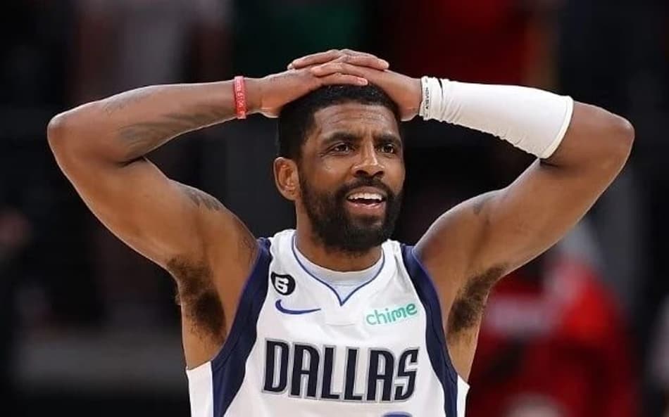 Dallas Mavericks acerta permanência de Kyrie Irving
